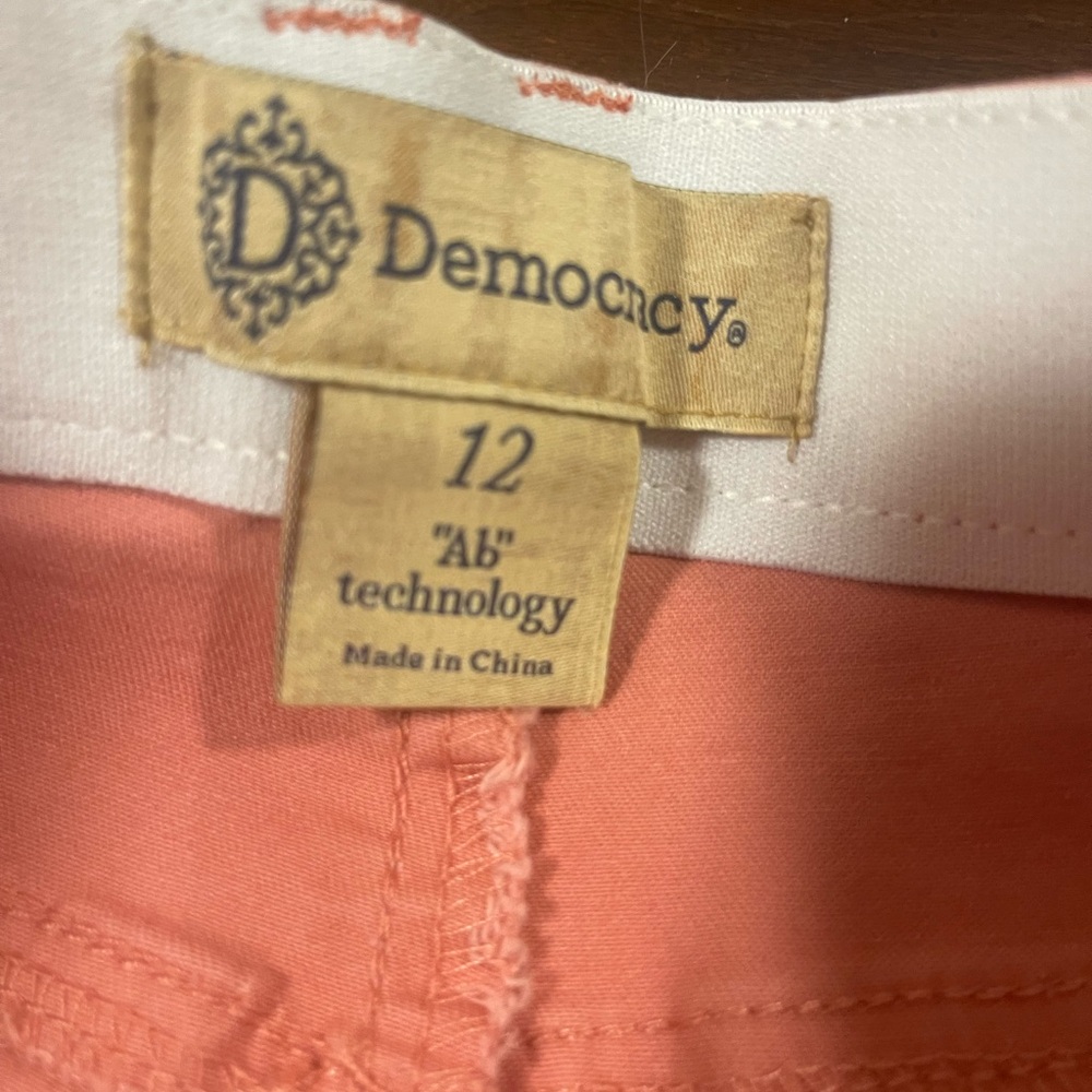 Democracy Women’s Shorts Size 12. Like new!